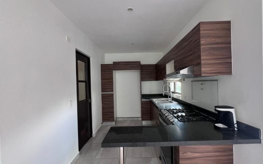 DEPARTAMENTO EN VENTA DE 3 HABITACION EN MIDTOWN B