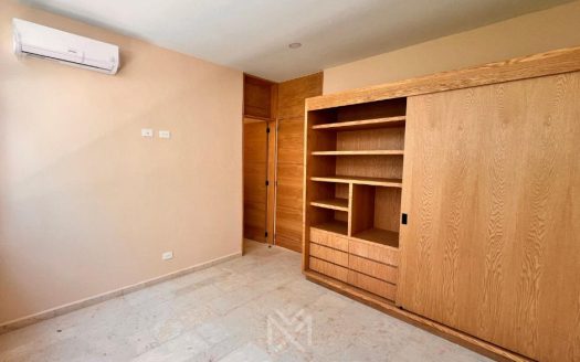 CASA EN VENTA DE 2 NIVELES – RESIDENCIAL VALENIA