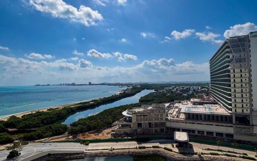 Novo Cancún Torre Apus, SLS
