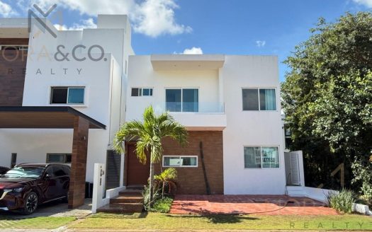 Residencial Aqua, Paseo de las Fuentes 72